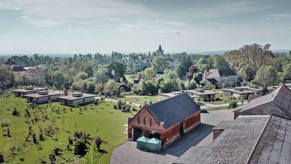 View from above of the Old Barn, Grafenegg Castle and the surrounding area