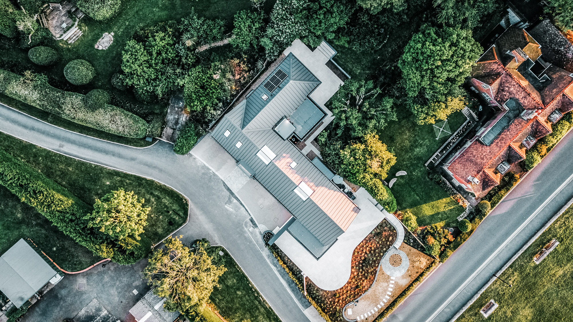 The new build with its natural and built environment from a bird's eye view.