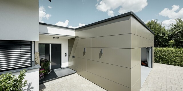 Garage cladding with PREFABOND | PREFA