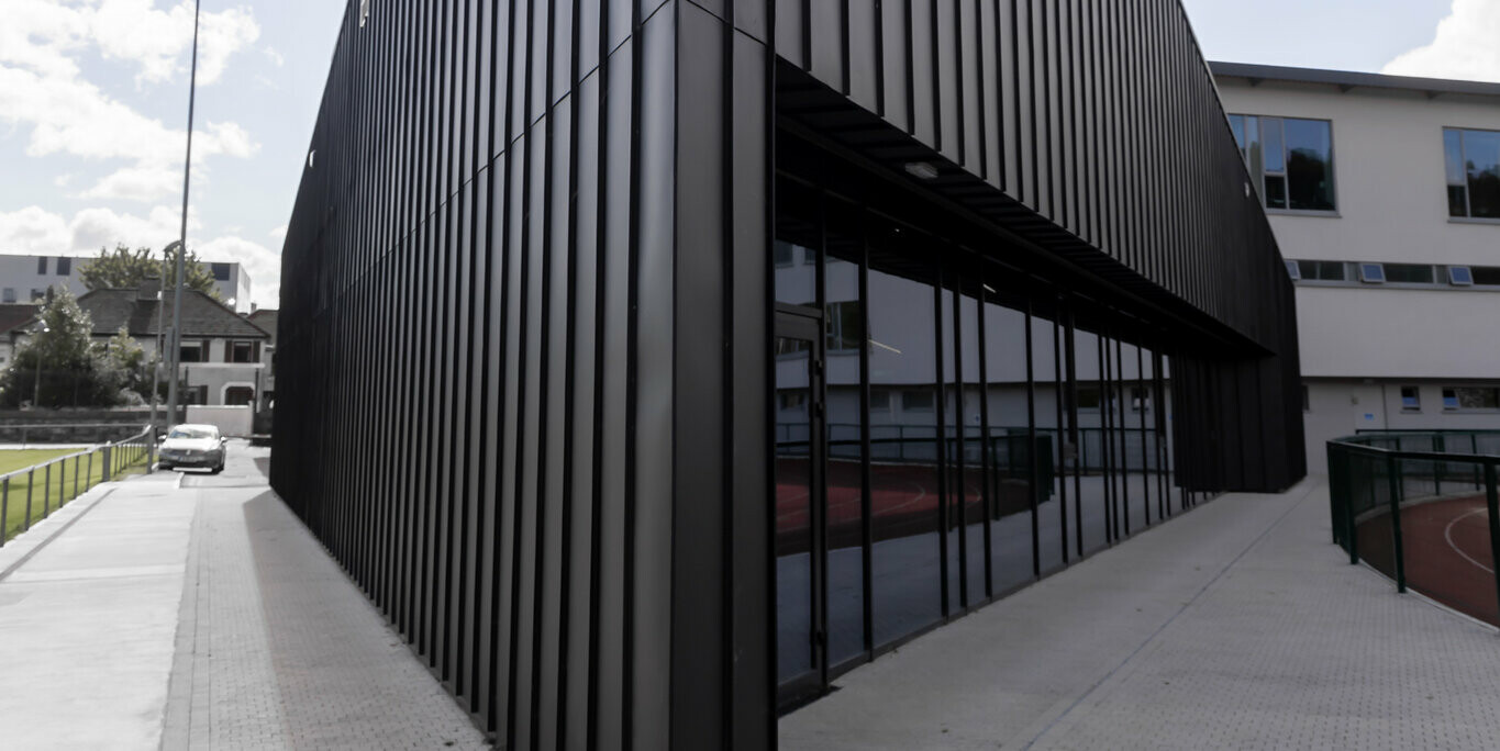 Triangular building shape at University College Cork encased in PREFA aluminium