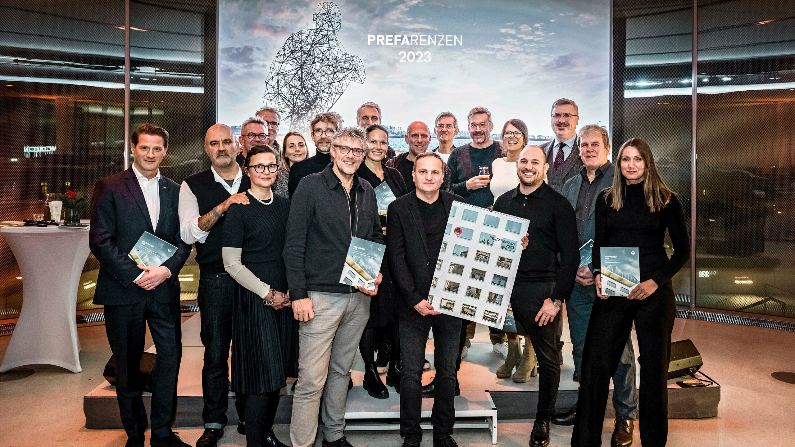 Group photo with Leopold Pasquali, Aleksander Saša Ostan, Natascha Pavlin, Serge Bertic, Jens-Norbert Schmidt, Mathilde Poupart, Yannick Bohuon, Oliver Kupfner, Kees Marcelis, Chiara Thessarollo, Daniel Zerzán, Martin Lesjak, Dominique Cornaert, Dirk Härle, Susanne Muhr, Facundo Arboit, Karsten Köhler, Volker Petereit, Anastasija Lesjak.