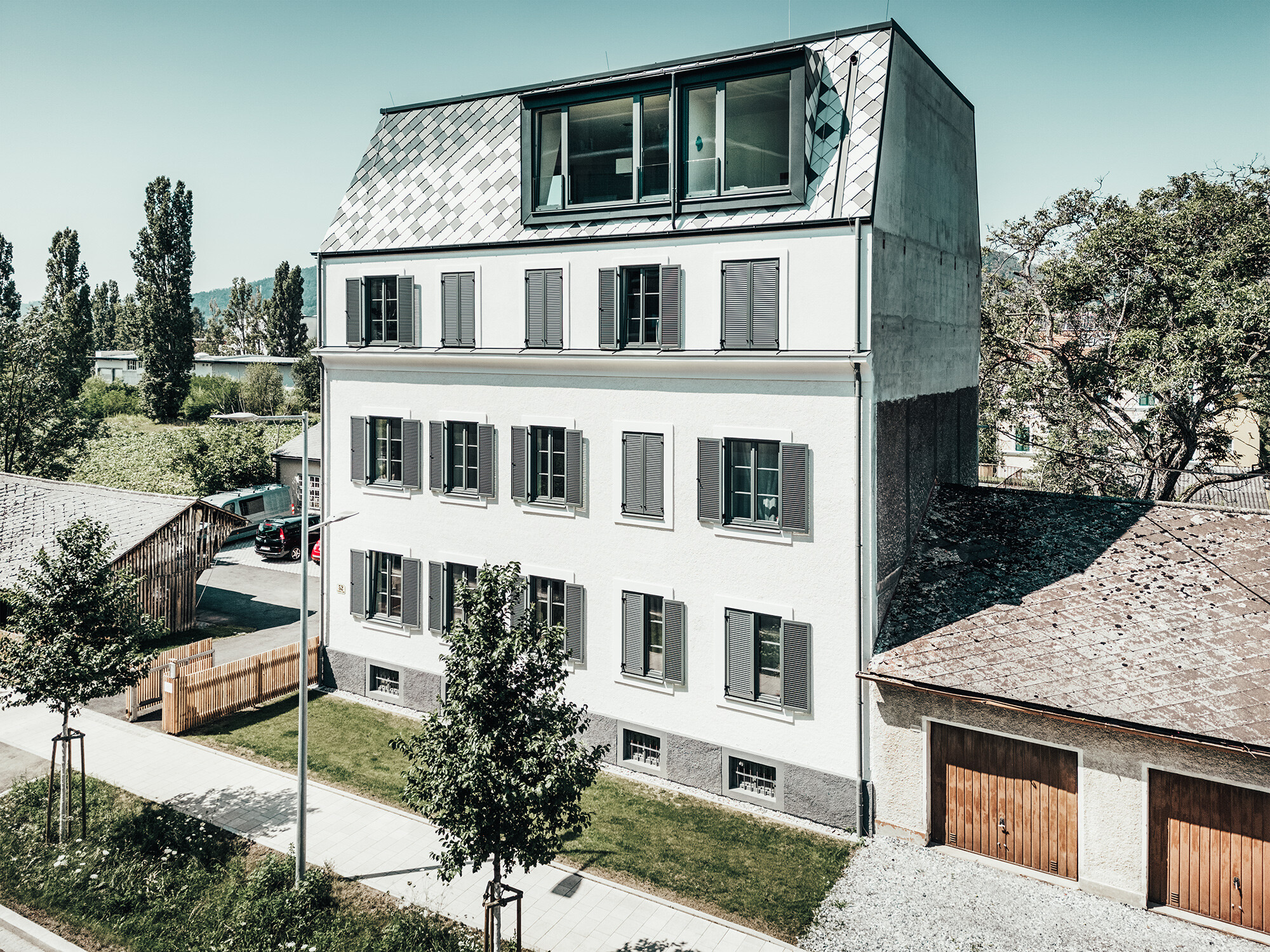 View of the villa from the street.