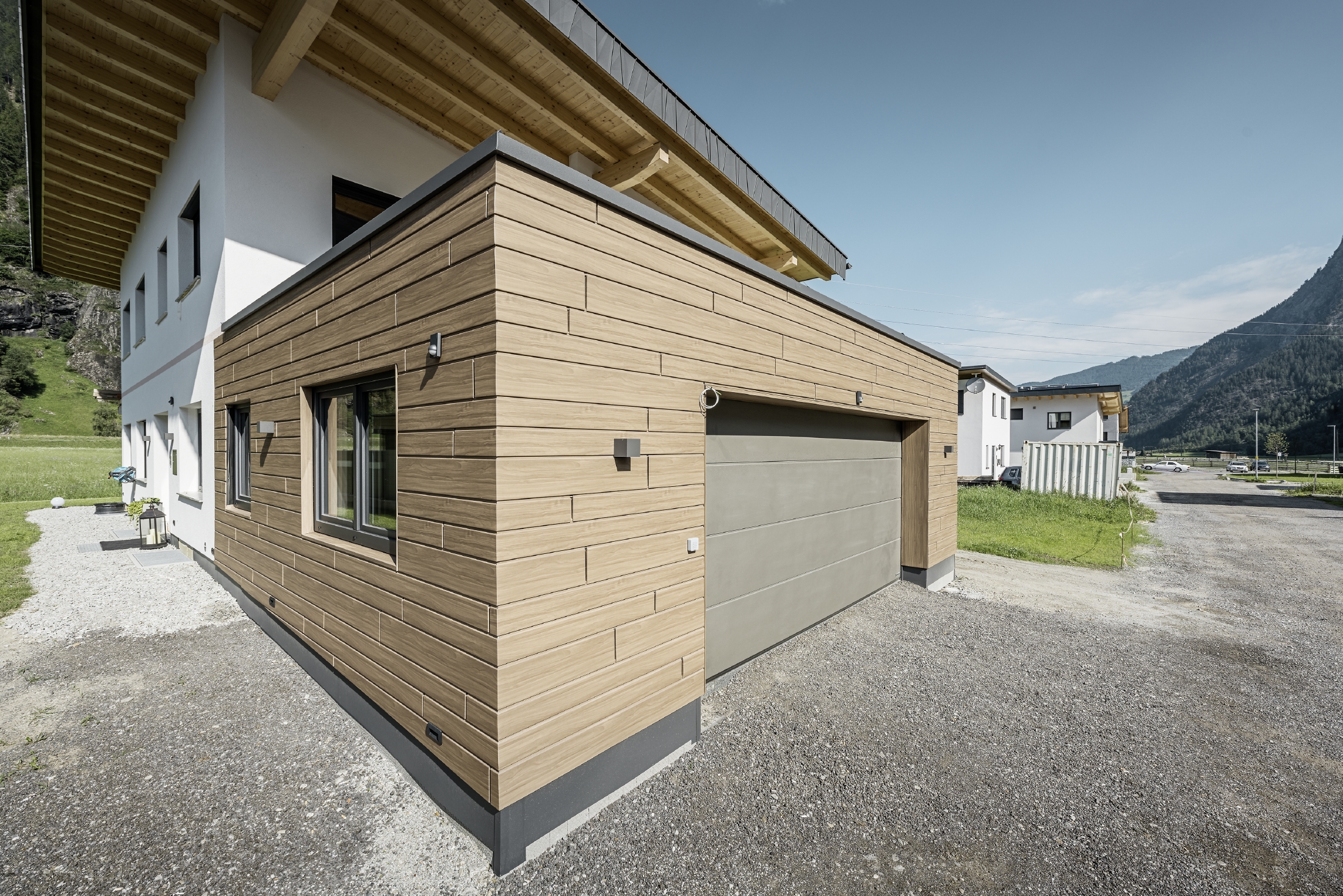 Reference buildings PREFA Façade systems Siding 38 walnut