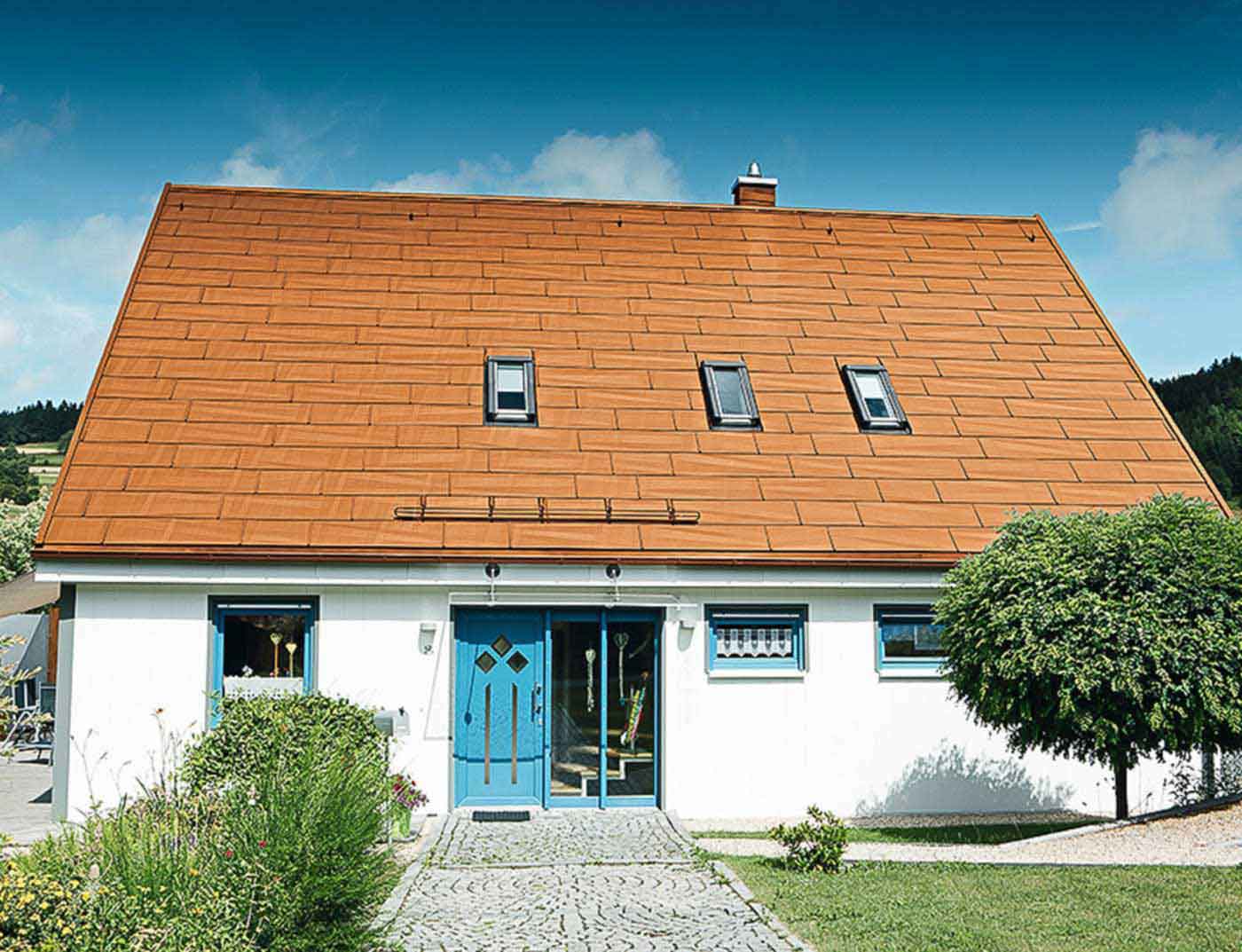 Reference buildings PREFA Roof systems FX.12 roof panel 04 P.10 brick red